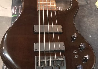 Muckelroy Bass Ensemble Custom 5 - pre-owned - Front