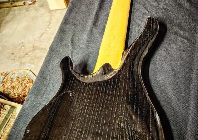 Muckelroy headless 31-inch 6-string bass - back